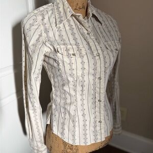 The North Face Cream and Gray Button-Down Shirt